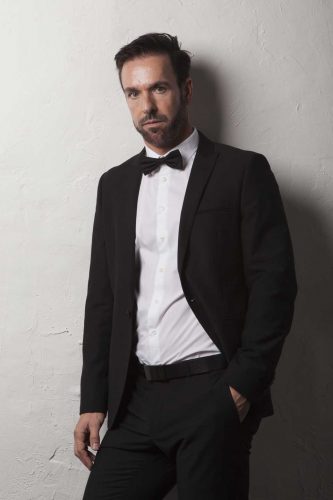 Fine art - Between Walls