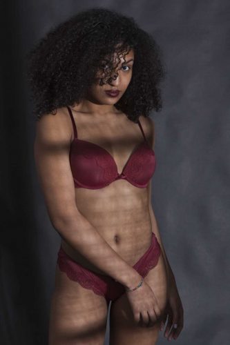 Fine art - Lingerie & badmode