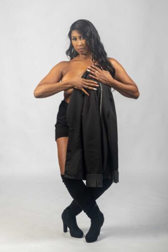 Moodboard Bedekt Topless