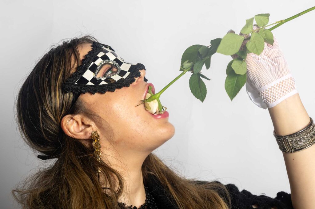 Fine art - Between Walls